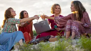 Задник к фильму "Как угодить женщине" #450337