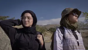 Задник к фильму "سه خواهر" #776877