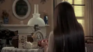 Задник к фильму "Пикник у Висячей скалы" #532771