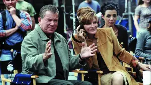 Задник к фильму "Шоу начинается" #739557