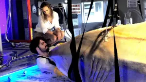 Задник к фильму "Глубокое синее море 2" #327105