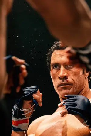 Постер к фильму "Крушащая машина" #526401