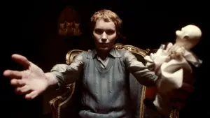 Видео к фильму Замкнутый круг | Full Circle: The Haunting of Julia | BFI Q&A