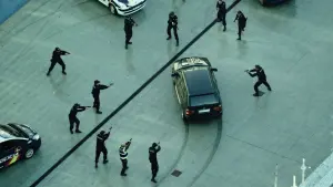 Задник к фильму "Незнакомец" #265484