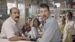 Задник к фильму "Дрожь земли" #255639