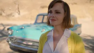 Задник к фильму "Чудовище" #328912