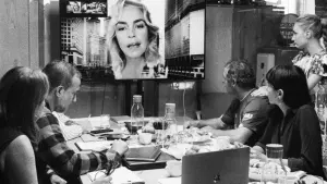 Задник к фильму "Не ждите слишком многого от конца света" #191404