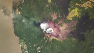 Видео к фильму 2025: The Year from Space | 2025: The Year from Space (Channel 4)