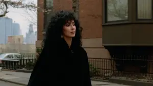 Задник к фильму "Во власти Луны" #505355