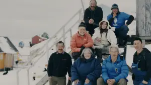 Задник к фильму "L