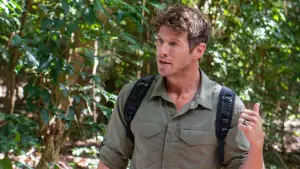 Задник к фильму "Агрессор" #745313