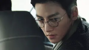 Задник к фильму "Револьвер" #637189