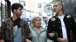 Задник к фильму "Просто друзья" #478547