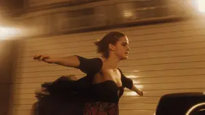 Задник к фильму "Хорошо быть тихоней" #186942