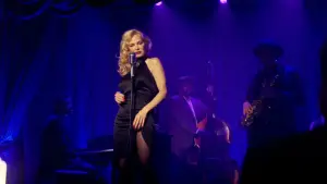 Задник к фильму "Голый пистолет" #519898