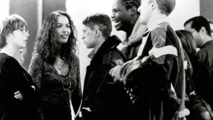 Задник к фильму "Ненависть" #637585