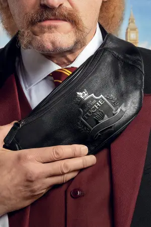 Постер к фильму "Семейка с приветом 5: Боже, храни Тюш!" #653828