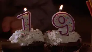 Задник к фильму "Загадочная кожа" #637812