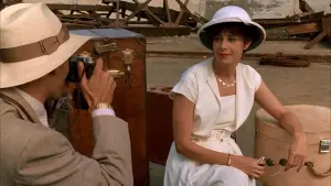 Задник к фильму "Под покровом небес" #452696