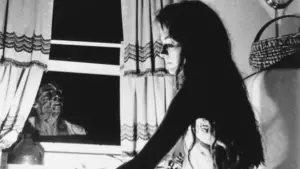 Задник к фильму "Черви" #727667