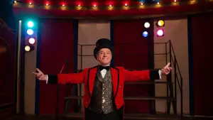 Задник к фильму "Айван, единственный и неповторимый" #449586