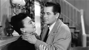 Задник к фильму "Сильная жара" #202977