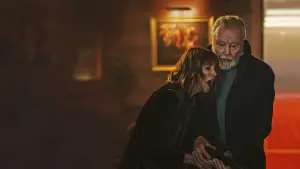 Задник к фильму "Незнакомцы" #510312