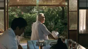 Видео к фильму Пешком-пешком | STILL WALKING Trailer (2008) - The Criterion Collection