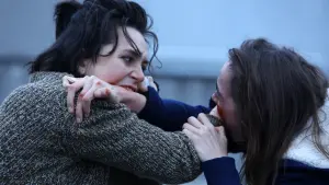 Задник к фильму "Сырое" #243043