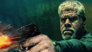 Задник к фильму "Святым тут не место" #335955