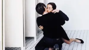 Задник к фильму "Пианистка" #701117