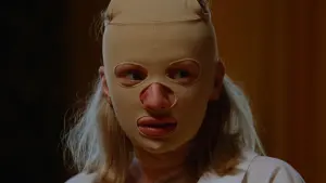 Задник к фильму "Тошнит от себя" #195343