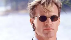 Видео к фильму Вирус | Virus Trailer 1996