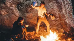 Задник к фильму "Человек – швейцарский нож" #252559