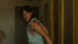 Задник к фильму "Любовь истекает кровью" #479060