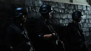 Задник к фильму "Рейд" #676008