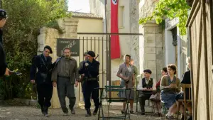 Задник к фильму "Сопротивление" #715938