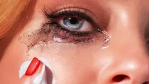 Задник к фильму "Уход за кожей" #637645