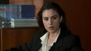 Задник к фильму "Злоупотребление" #396450