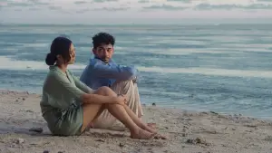 Задник к фильму "Самая красивая девушка в мире" #645097