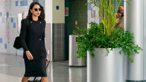 Задник к фильму "Похороны" #230869