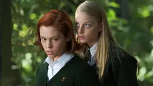 Задник к фильму "Темный лес" #437603