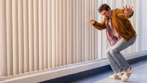 Задник к фильму "Миллион мелких осколков" #362486