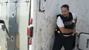 Задник к фильму "Непробиваемые" #579488