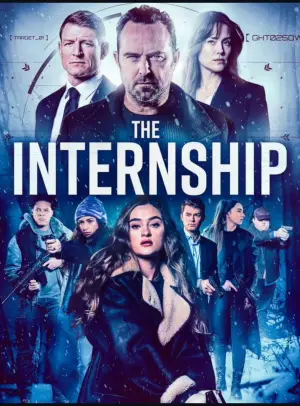 Постер к фильму "Стажировка" #508291