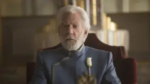 Задник к фильму "Голодные игры: Сойка-пересмешница. Часть 2" #634271