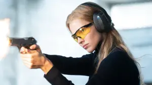 Задник к фильму "Анна" #319977