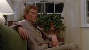 Задник к фильму "Перворожденный" #690162