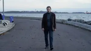 Задник к фильму "Профессионал" #634751