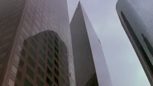 Задник к фильму "Чужие среди нас" #661080